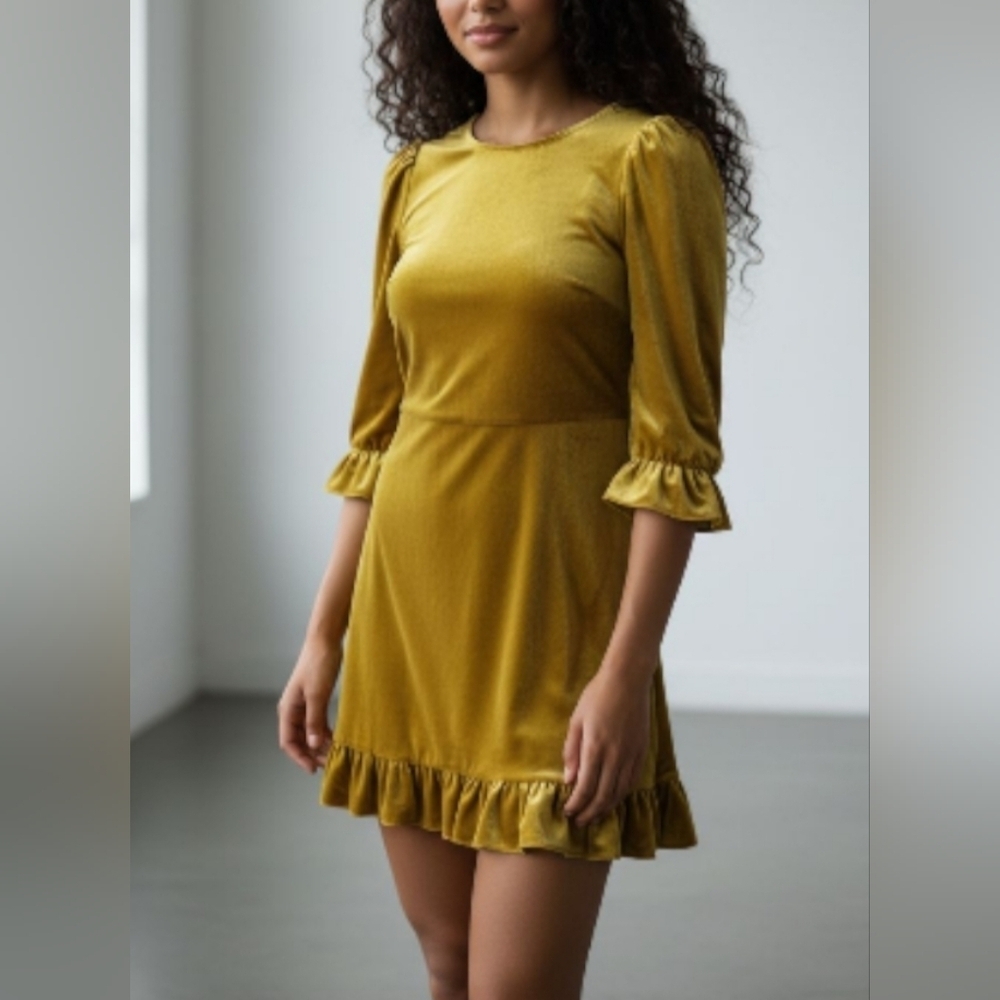 Forever 21 Elegant Gold Ruffle Dress